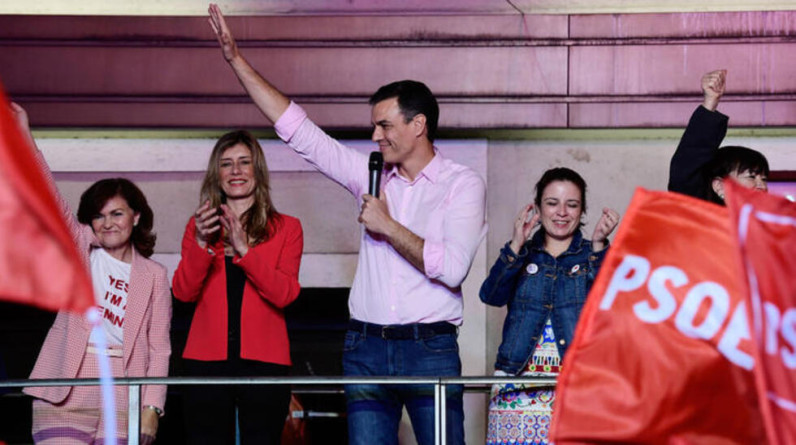 خلافاً للتوقعات.. اليمين بإسبانيا يفشل بتحقيق أغلبية برلمانية رغم فوزه بالانتخابات، والبلاد تدخل جموداً سياسياً